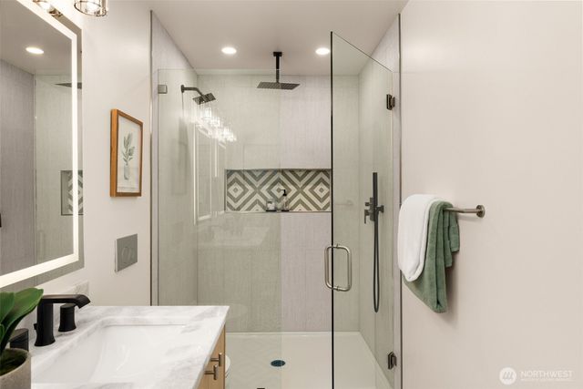 12012 North Park Avenue N, Seattle, WA 98133