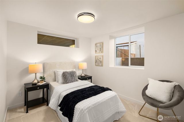 12012 North Park Avenue N, Seattle, WA 98133