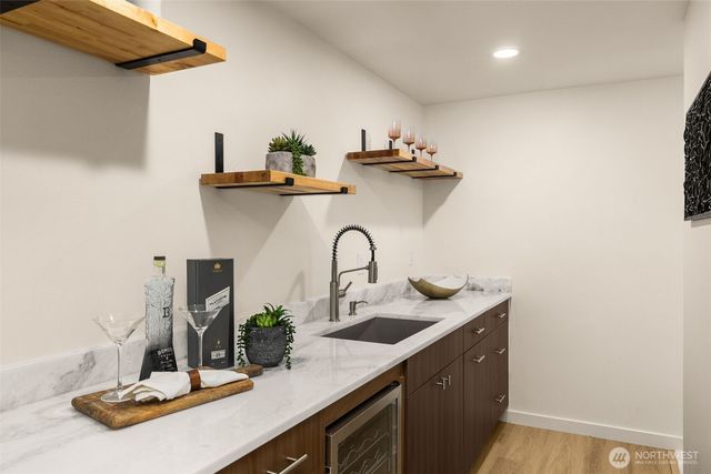 12012 North Park Avenue N, Seattle, WA 98133