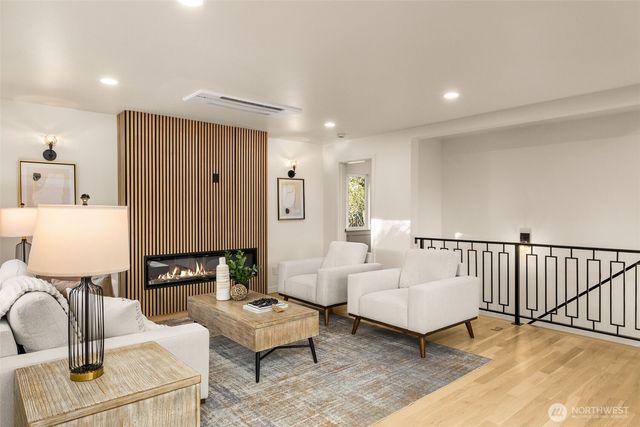 12012 North Park Avenue N, Seattle, WA 98133