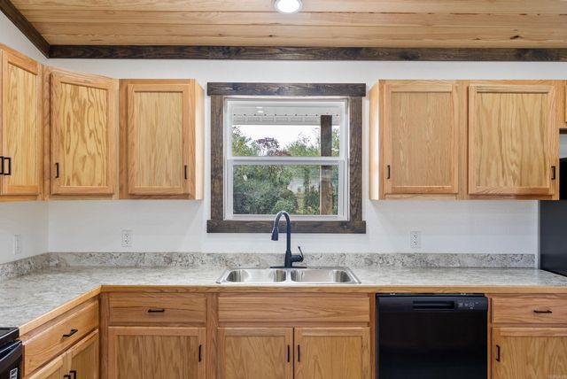 642 School, Rose Bud, AR 72137