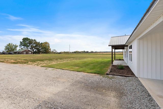 642 School, Rose Bud, AR 72137