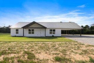 642 School, Rose Bud, AR 72137