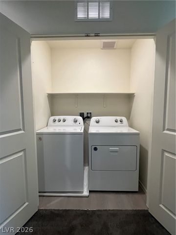 1578 Dom River Drive, North Las Vegas, NV 89084