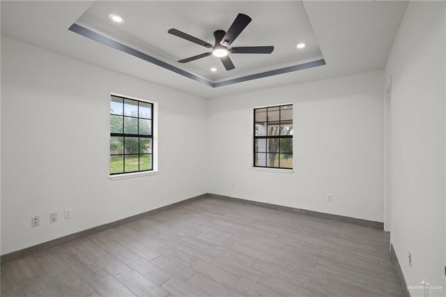 322 E Adams Avenue, Alton, TX 78573