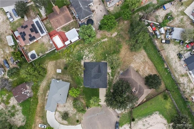 322 E Adams Avenue, Alton, TX 78573
