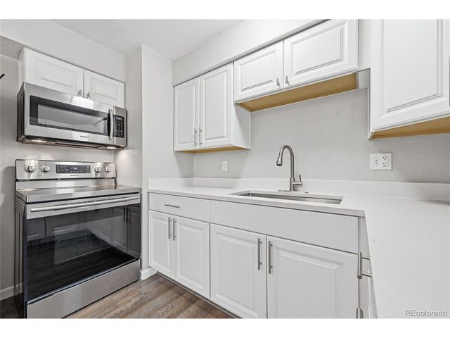 3704 E 88th Cir, Denver, CO 80229