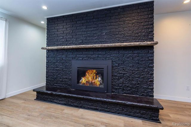 5194 Heath Avenue, Clarkston, MI 48346