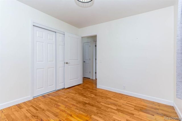 5194 Heath Avenue, Clarkston, MI 48346