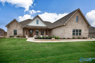363 Kendallwood Drive, Meridianville, AL 35759