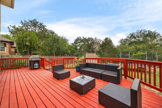 2624 Niemann DR, Austin, TX 78748