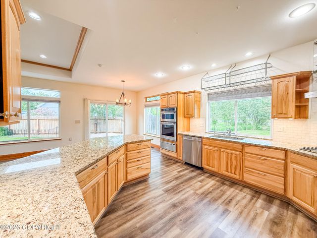2825 S Donnas Way, Wasilla, AK 99623