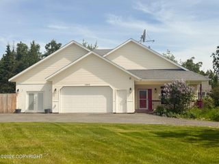 2825 S Donnas Way, Wasilla, AK 99623