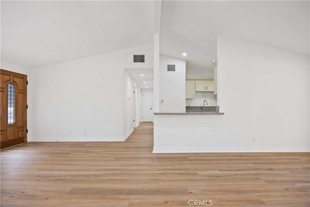 27441 Walnut Springs, Canyon Country, CA 91351 — photo 5