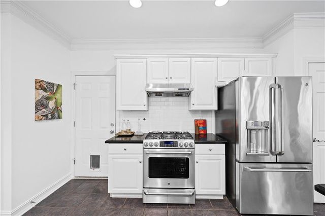 6 Wilburn Court, Decatur, GA 30030