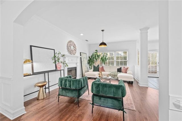 6 Wilburn Court, Decatur, GA 30030