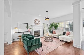 6 Wilburn Court, Decatur, GA 30030