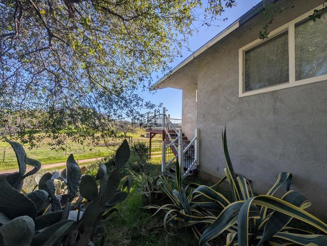3436 Davis Dr, Burson, CA 95225