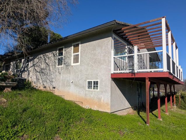 3436 Davis Dr, Burson, CA 95225