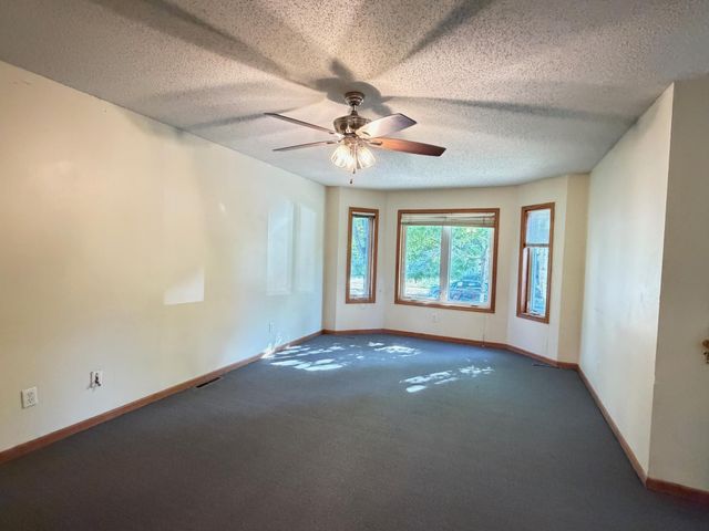 1077 26th Avenue SE, Minneapolis, MN 55414