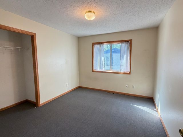 1077 26th Avenue SE, Minneapolis, MN 55414