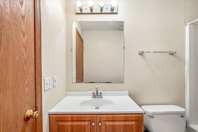 1077 26th Avenue SE, Minneapolis, MN 55414