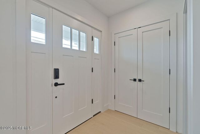 1 Railroad Avenue C2, Avon-by-the-sea, NJ 07717