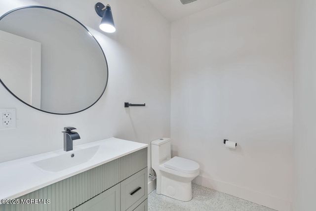 1 Railroad Avenue C2, Avon-by-the-sea, NJ 07717