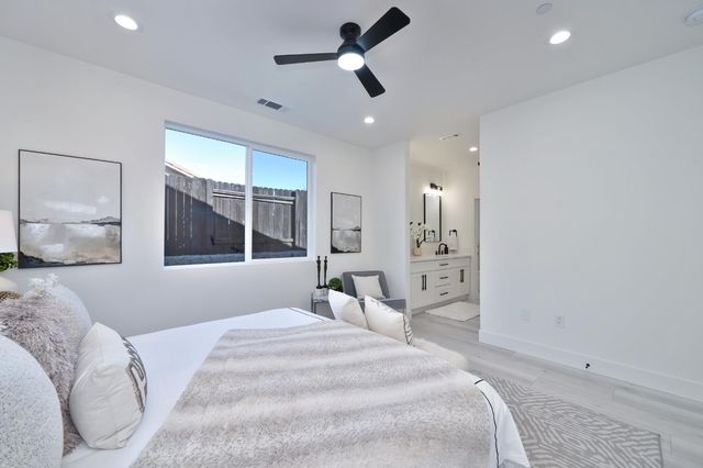 675 Oakshire Dr, Ione, CA 95640