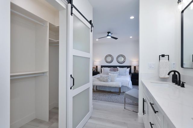 675 Oakshire Dr, Ione, CA 95640