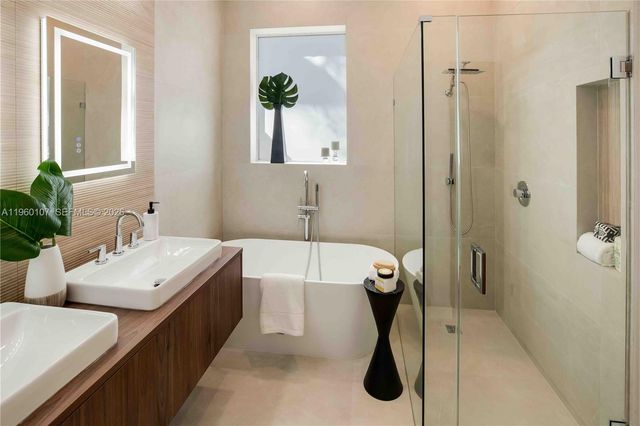 16012 Opal Creek Dr, Weston, FL 33331