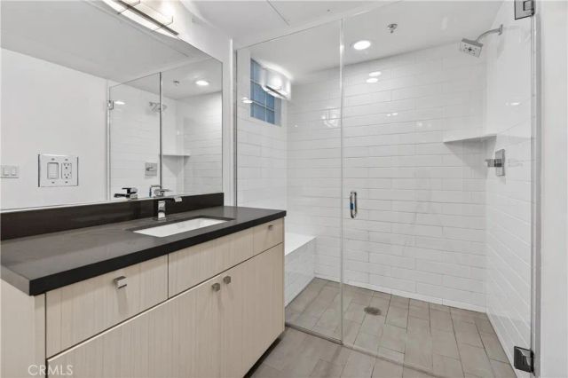 11912 Laurelwood Dr. 101, Studio City, CA 91604