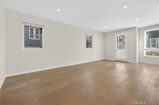 11912 Laurelwood Dr. 101, Studio City, CA 91604