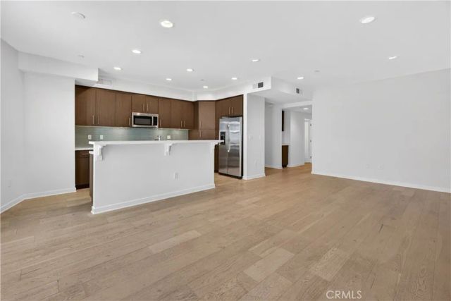 11912 Laurelwood Dr. 101, Studio City, CA 91604