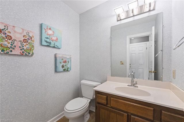 3919 Pondfield Court, Greensboro, NC 27410