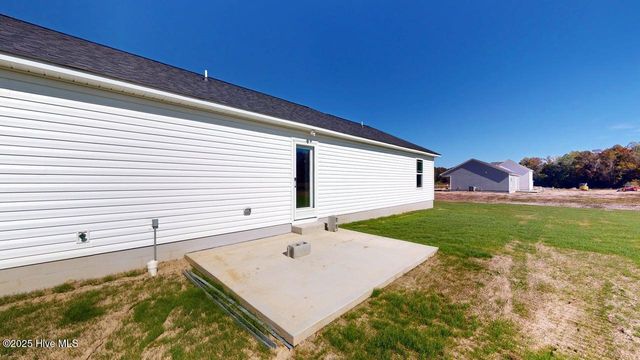 1391 Pinkney Road, Pikeville, NC 27863