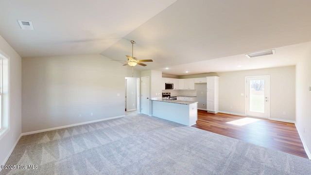 1391 Pinkney Road, Pikeville, NC 27863