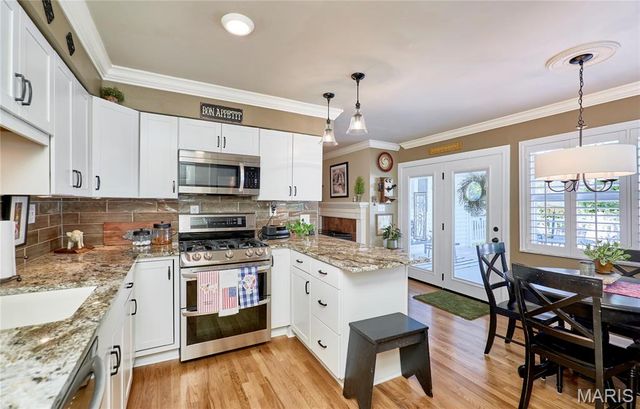 309 PROVIDENCE Road, Ballwin, MO 63011