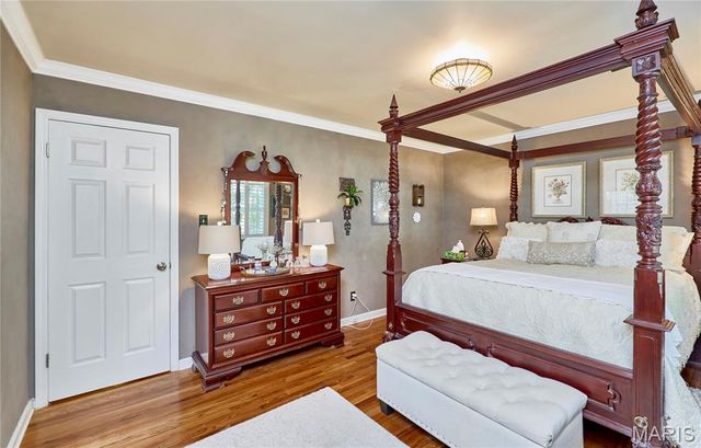 309 PROVIDENCE Road, Ballwin, MO 63011