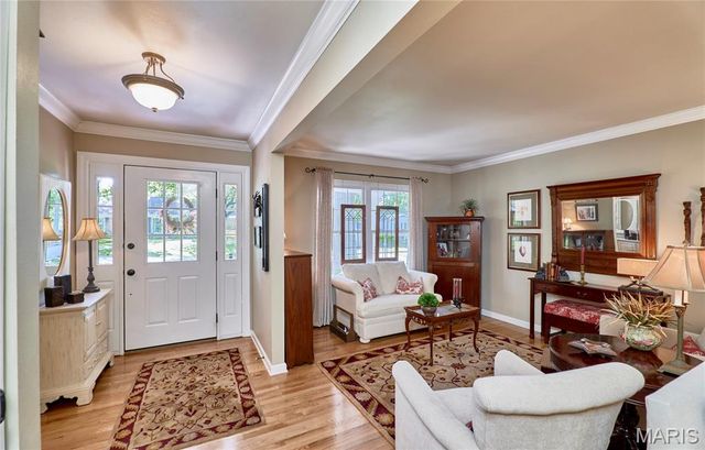 309 PROVIDENCE Road, Ballwin, MO 63011