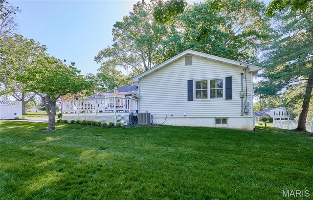 309 PROVIDENCE Road, Ballwin, MO 63011