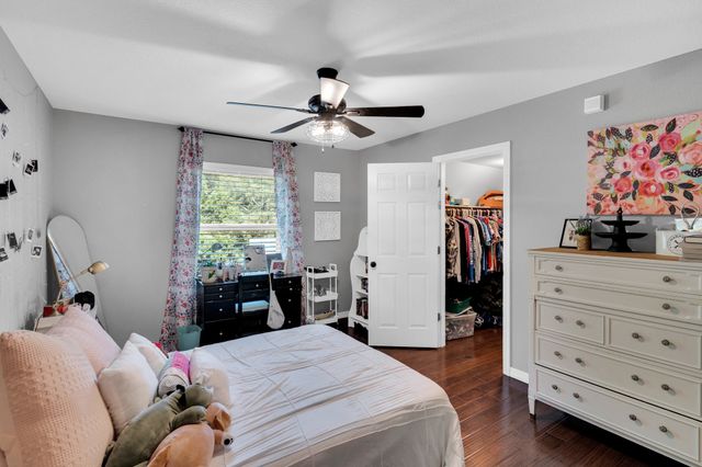 2831 Keri Court, Midlothian, TX 76065