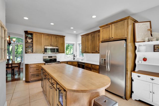 2831 Keri Court, Midlothian, TX 76065