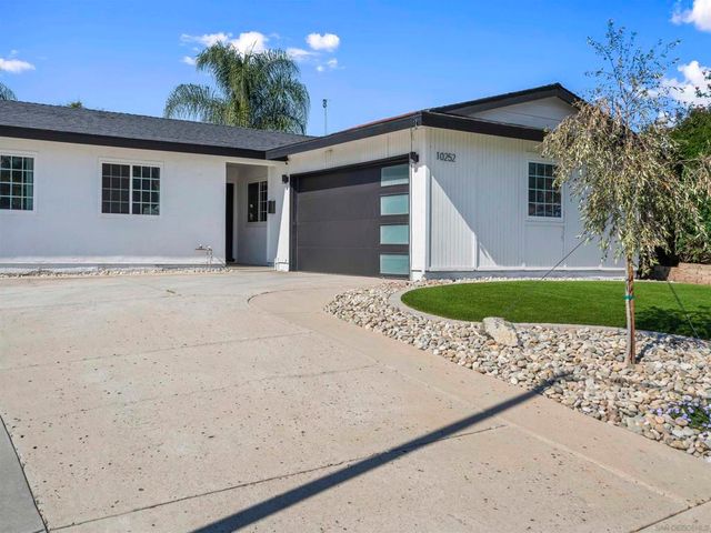 10252 Santana Street, Santee, CA 92071