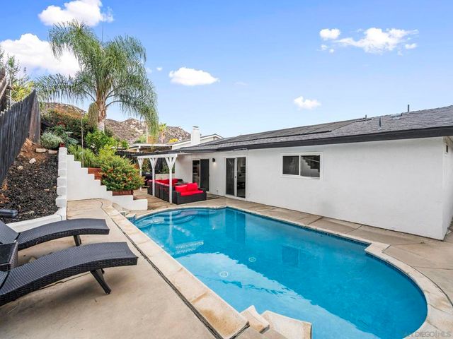 10252 Santana Street, Santee, CA 92071