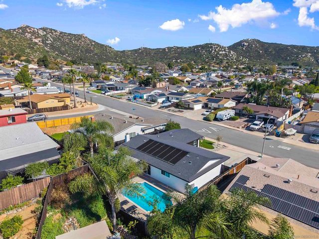 10252 Santana Street, Santee, CA 92071