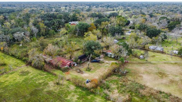 3527 County Road 353, Brazoria, TX 77422