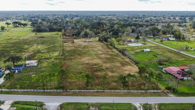 3527 County Road 353, Brazoria, TX 77422