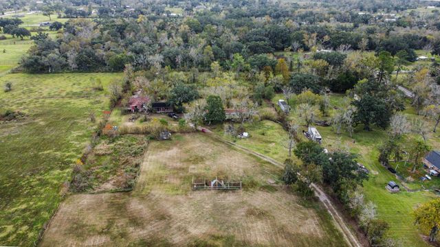 3527 County Road 353, Brazoria, TX 77422