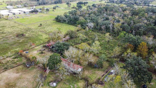 3527 County Road 353, Brazoria, TX 77422